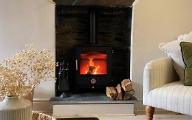 Poets Cottage Eglwys Fach